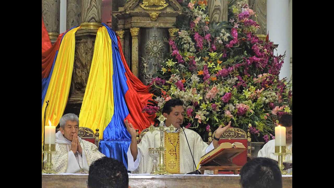 Padre Chucho.  ¡PATRONA Y REINA DE COLOMBIA, ruega por Nosotros!