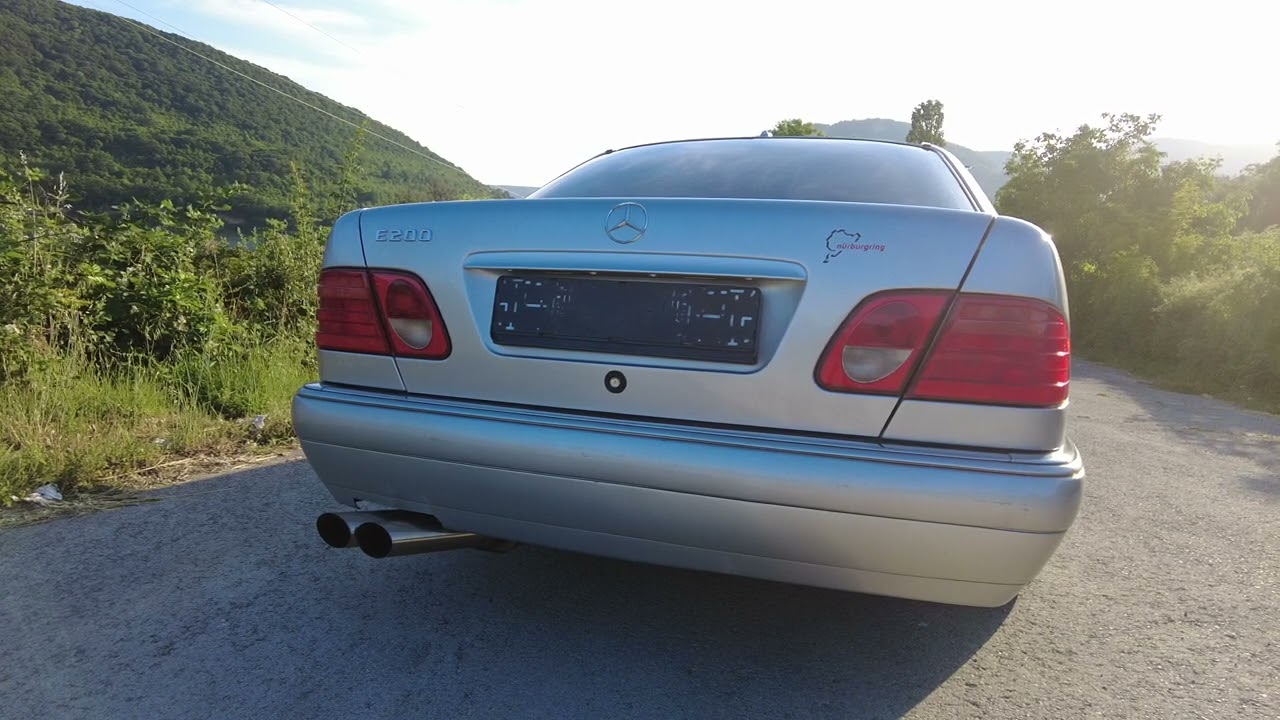 Mercedes E430 V8 W210 Brutal Sound Check
