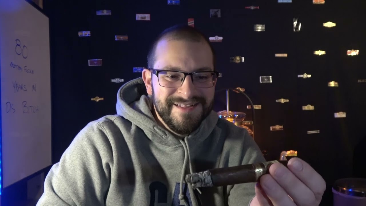 Padron 1926 Series 80 Year Maduro Perfecto Cigar Review