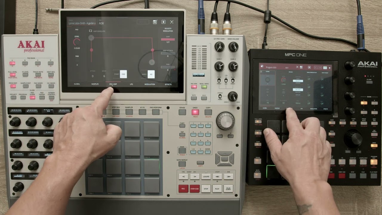 Akai Mpc 3 comparison with Mpc 2.0 Screens