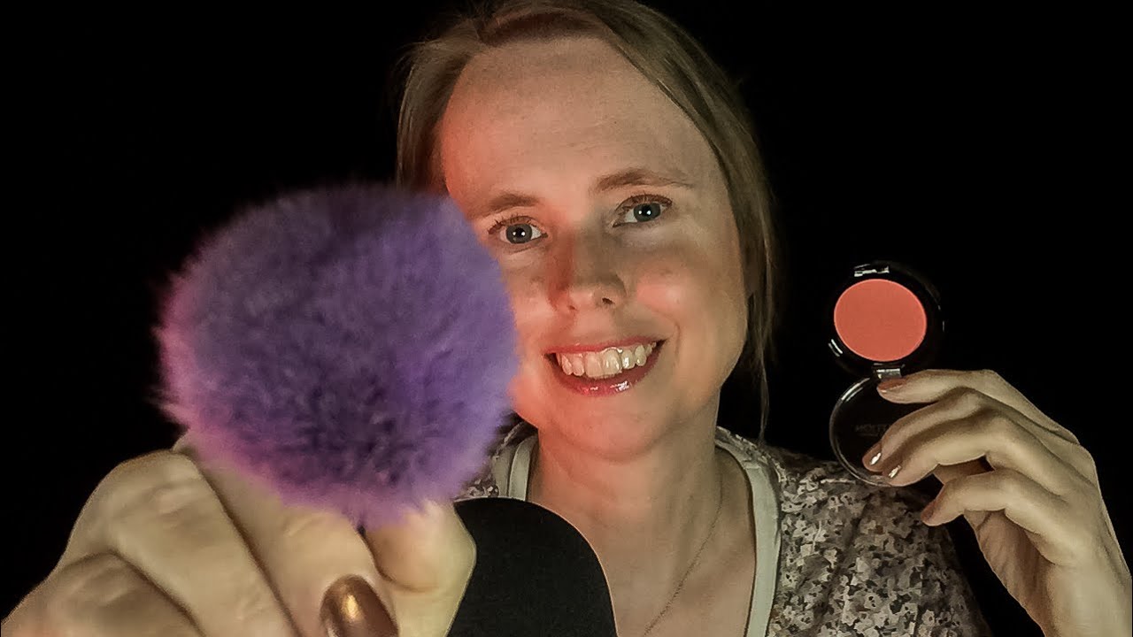 ASMR ROLE PLAY OM MEE TE GAAN SLAPEN: IK GEEF JOU KONINGSDAG MAKE-UP 🧡 ASMR Nederlands