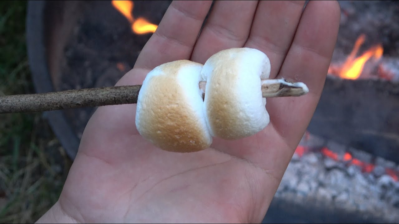 How To Roast The PERFECT Campfire Marshmallows...Easy Trick To Avoid Burnt Marshmallows...