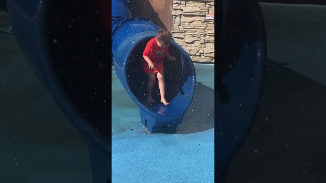 Splash Pad Fun 🤩 💦 #love #happy #kids #family #summer #shorts