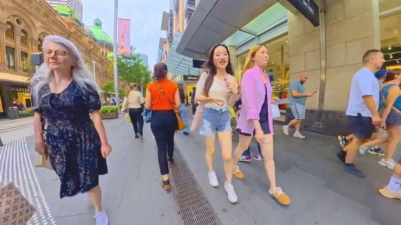 Sydney Travel Vlog: Walking the Streets to the Iconic Opera House