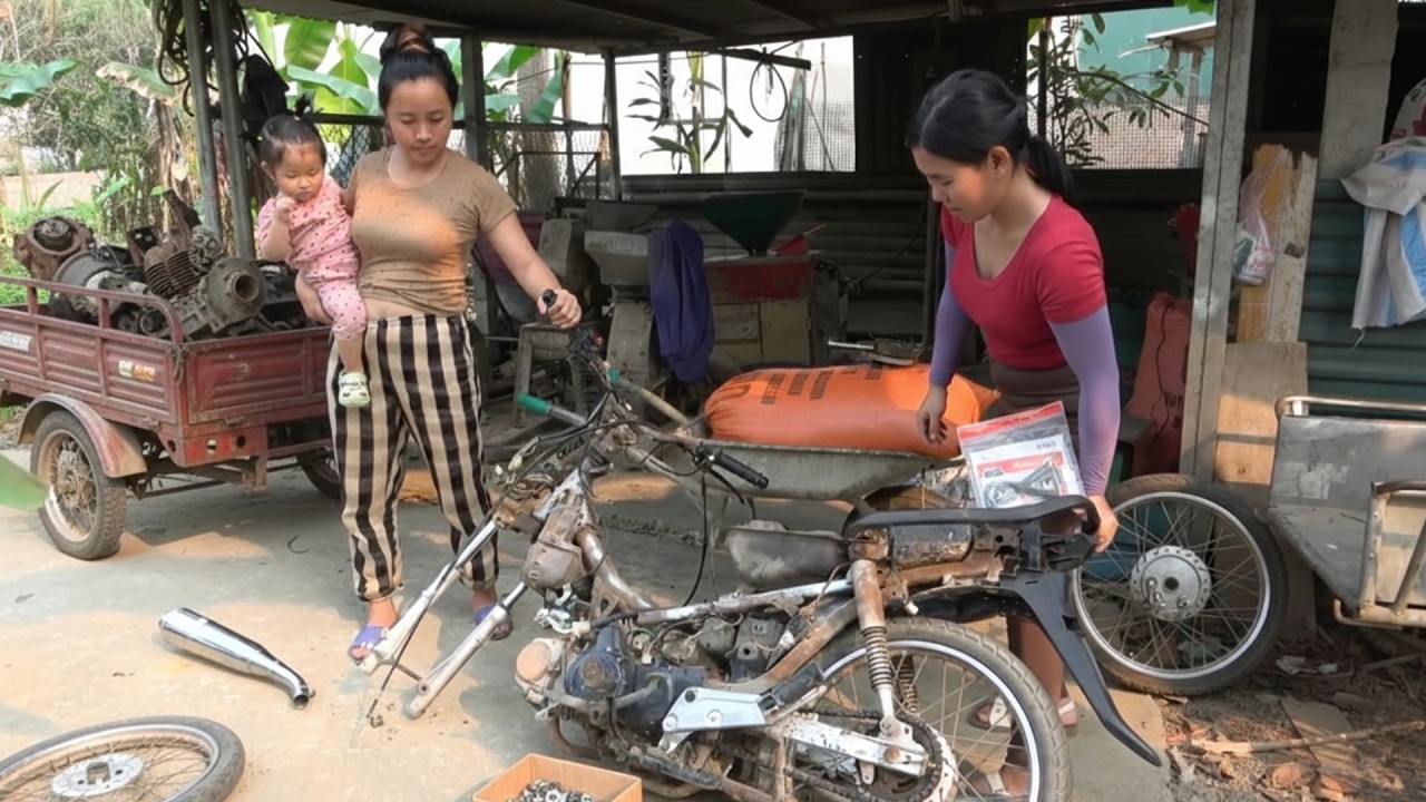 Mechanical Girl Restores a Severely Damaged Honda Wave and Brings It Back to Showroom Condition