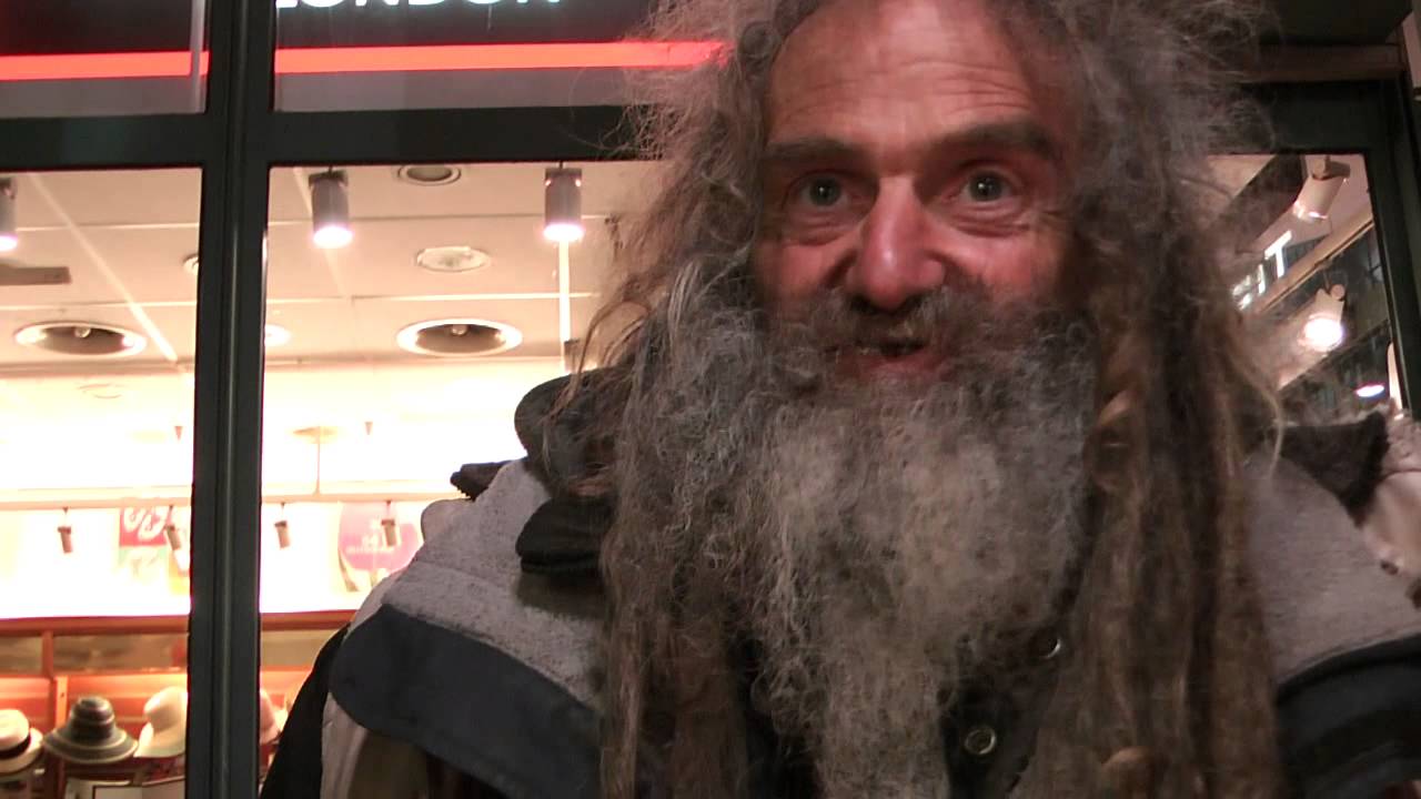 Obdachlose Hamburg - Ausgrenzung und Stigmatisierung - Max Bryan Diary