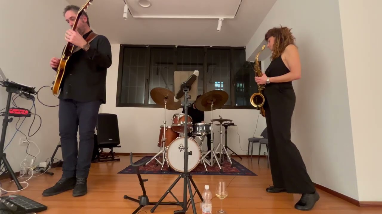 Unlucky_B.Reynolds cover