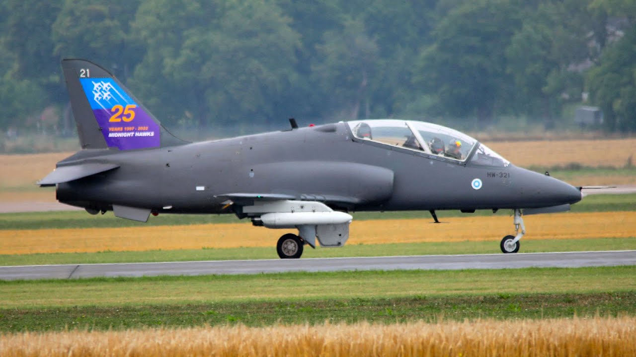 Midnight Hawks Jet Team Aerobatics Low Alt Poor Weather Show   - SweAF 2022