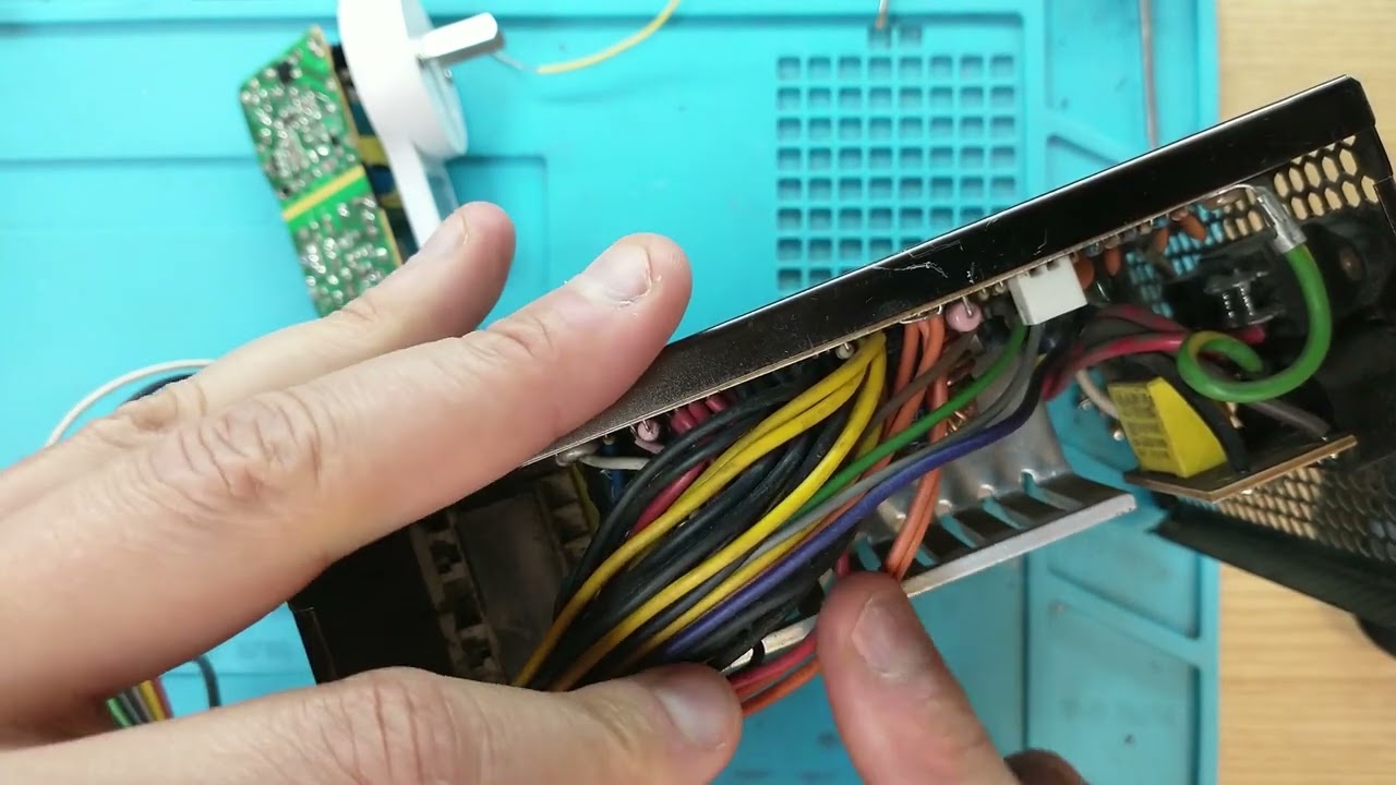 12 - Controlador, funcionamiento de fuente conmutada switching o SMPS