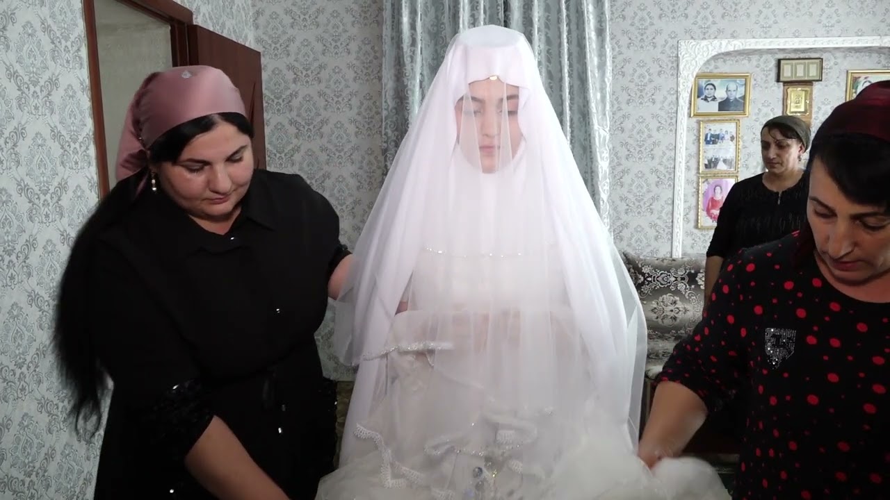 Мирза Лейла 1 часть