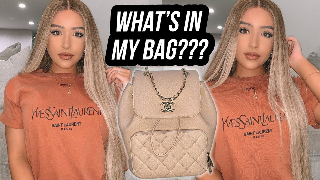 WHAT'S IN MY BAG??? | Amanda Ensing