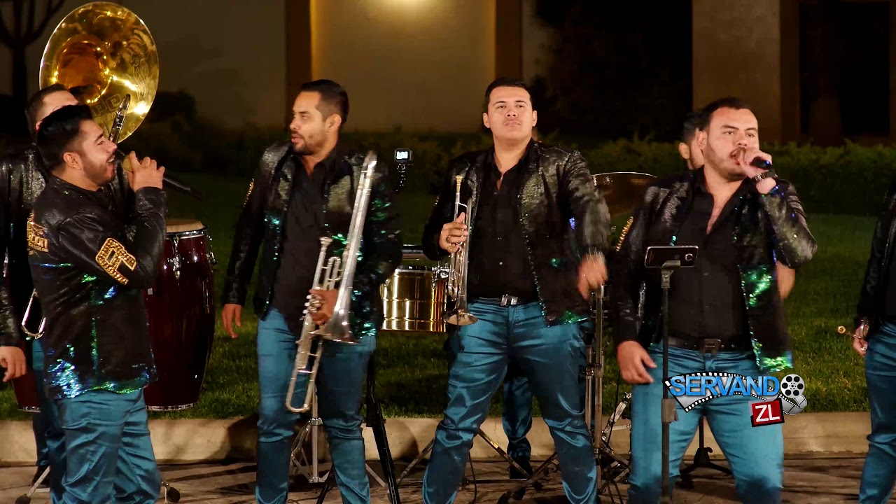 Banda Renovacion - Del Rojo (En Vivo 2018)