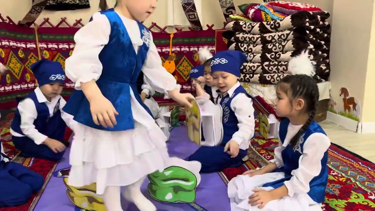 Гүлдер балабақшасы Жауөазын тобы “Бес кеней” ойын