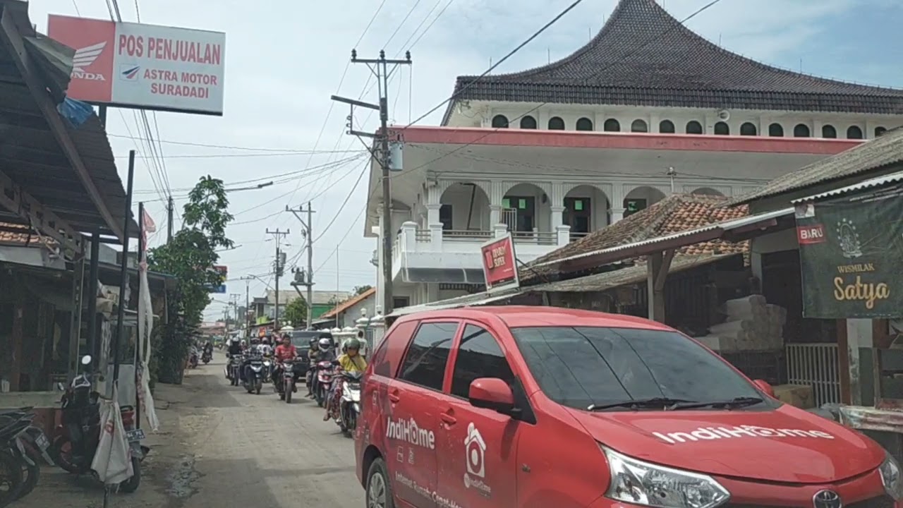 JALAN JALAN DI DESA SURADADI TEGAL