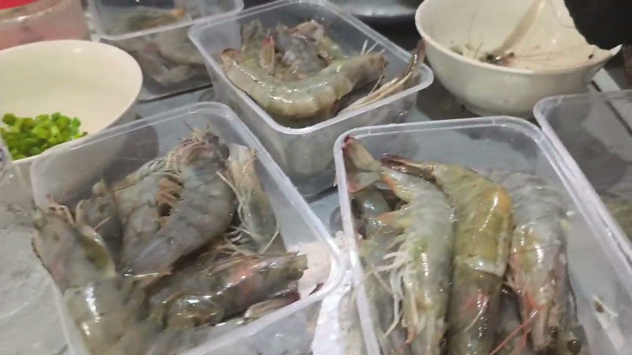 Menu di kedai  Kerigit oda..DAPUR PERATU