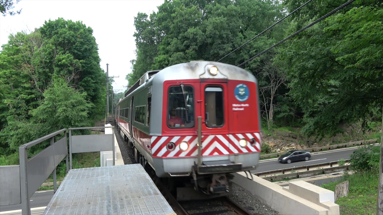 Metro North - Talmadge Hill - Trains Arrive From Both Directions
