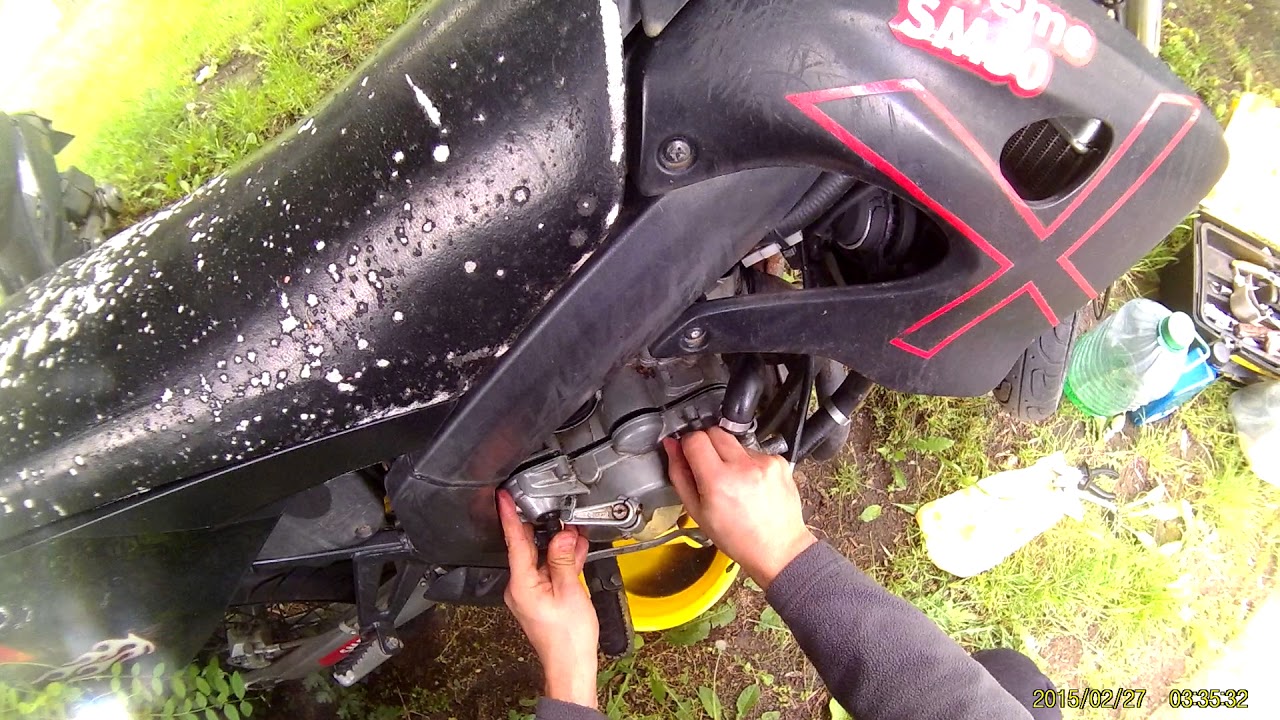 Derbi Senda Xtreme kickstart advance spring replacement - realtime, part 2
