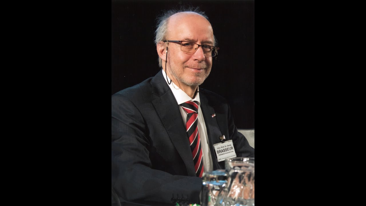 Professor Georg Brasseur von der Technischen Universität Graz