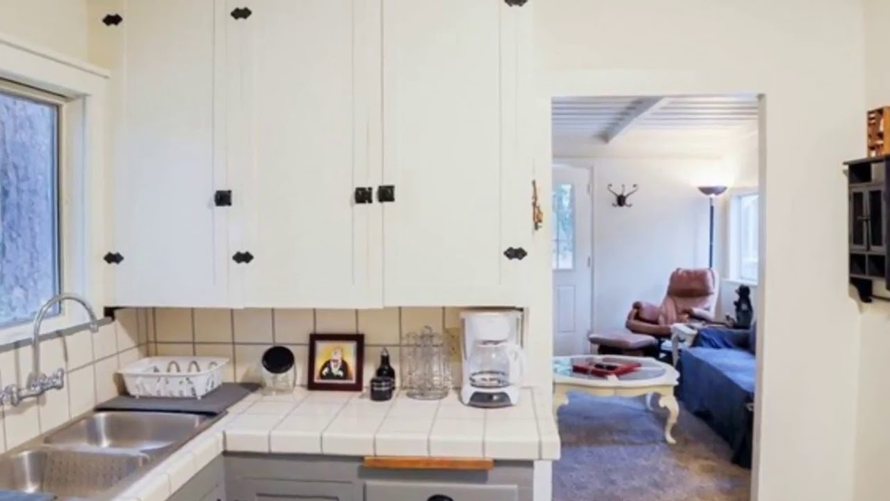 544 Sq  Ft  California Cottage in Crestline, CA   Perfect Small House Design