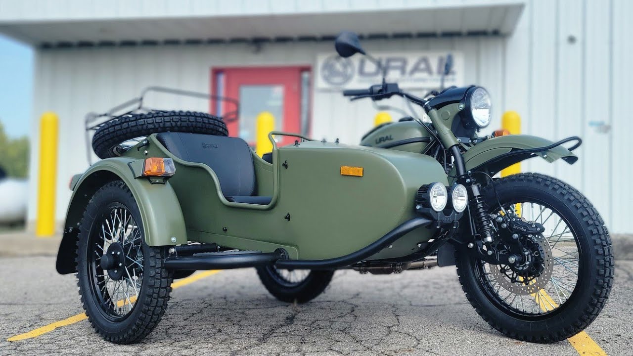 2023 Ural Gear Up 2WD Sidecar Motorcycle Flat Green Black Power Train Undercoating