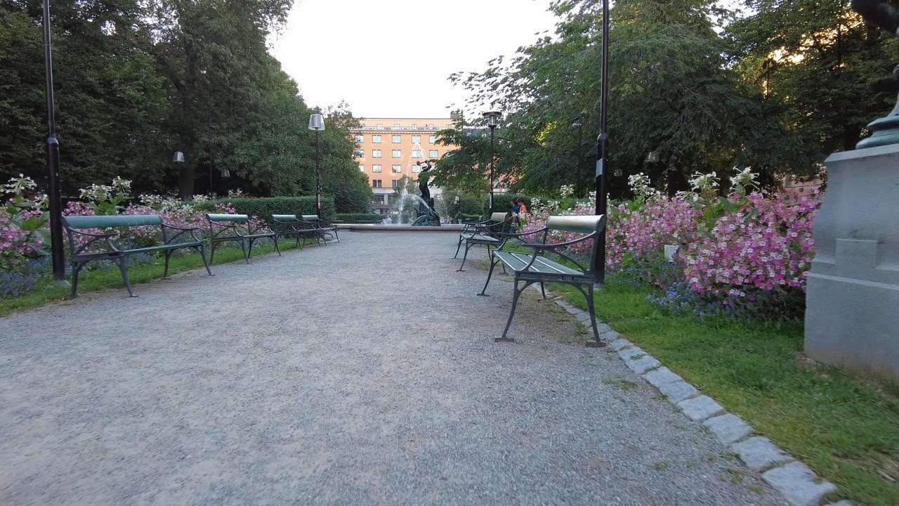 Strolling around in Söder, Stockholm, Medborgarplatsen to Mariaberget.