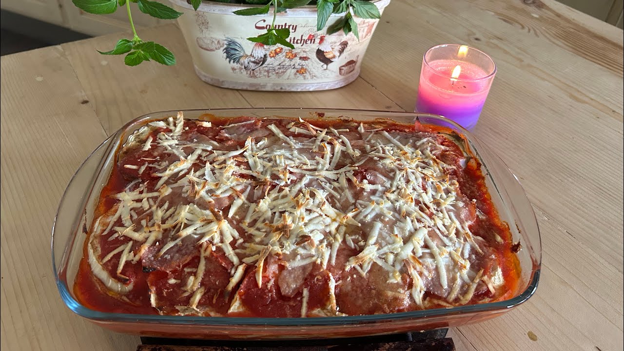 Pasticcio Rustico di Melanzane al Forno | Ricetta Tradizionale di Campagna