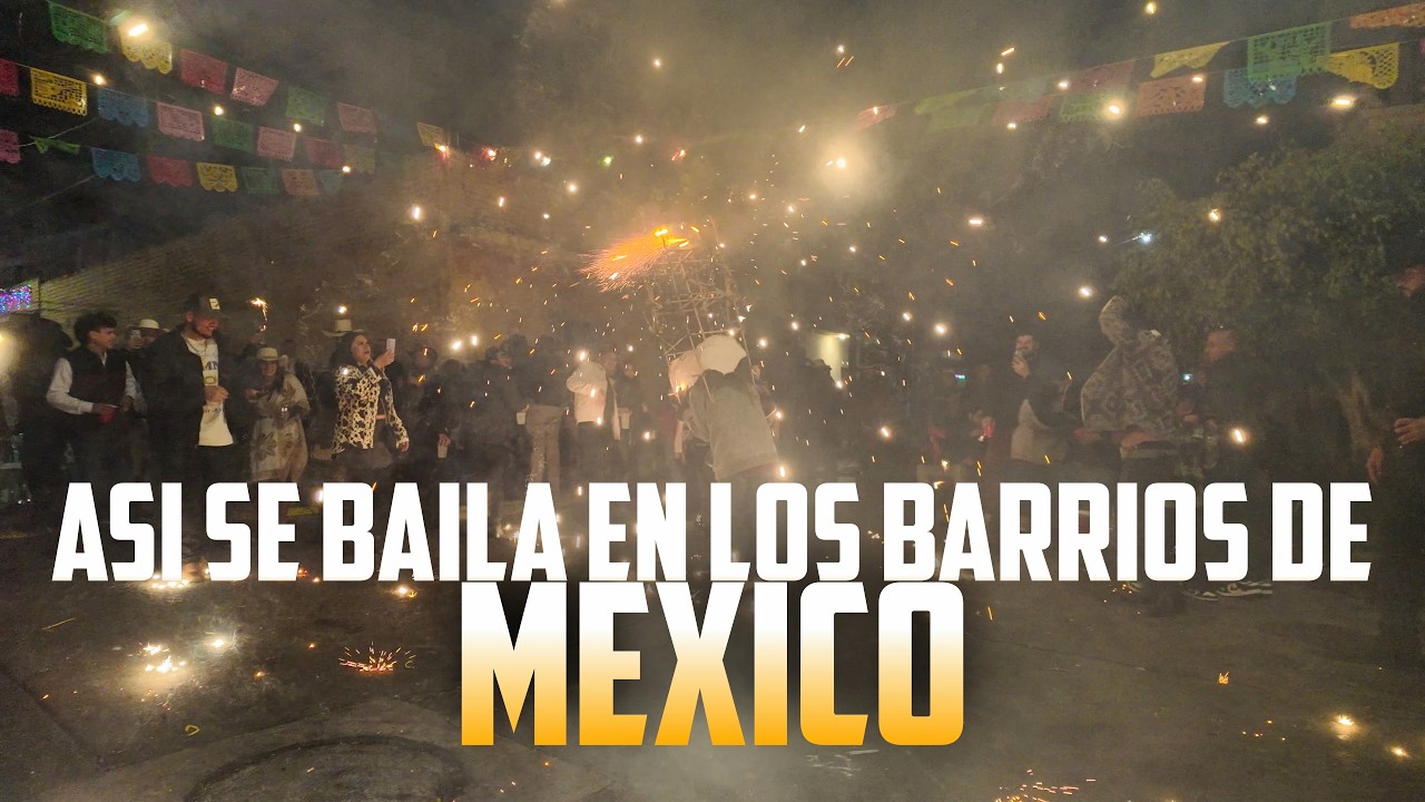 Moroleon, Guanajuato, Mexico | La Fiesta del Barrio Indio en la Noche de Bandas asi bailan