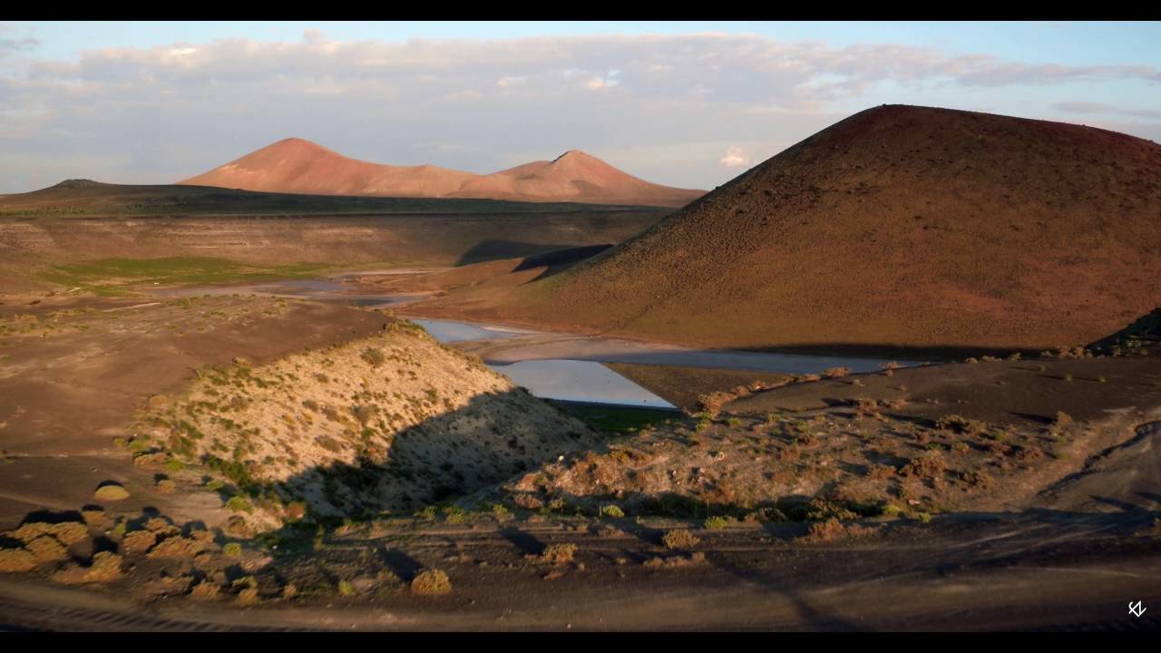 Volcanic Meke Crater Lake, Karapınar, Turkey - 4k