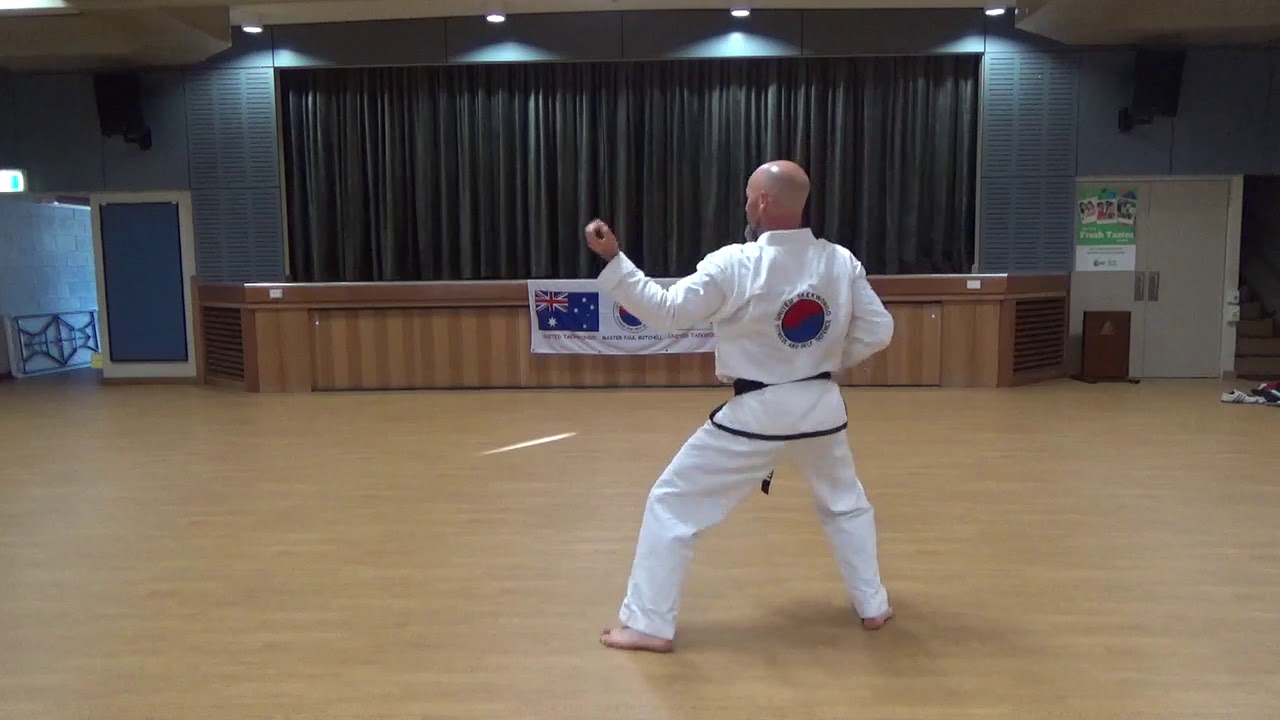 United Taekwondo Chief Instructor Brett performing Yoo Sin - 3rd degree, 2nd pattern