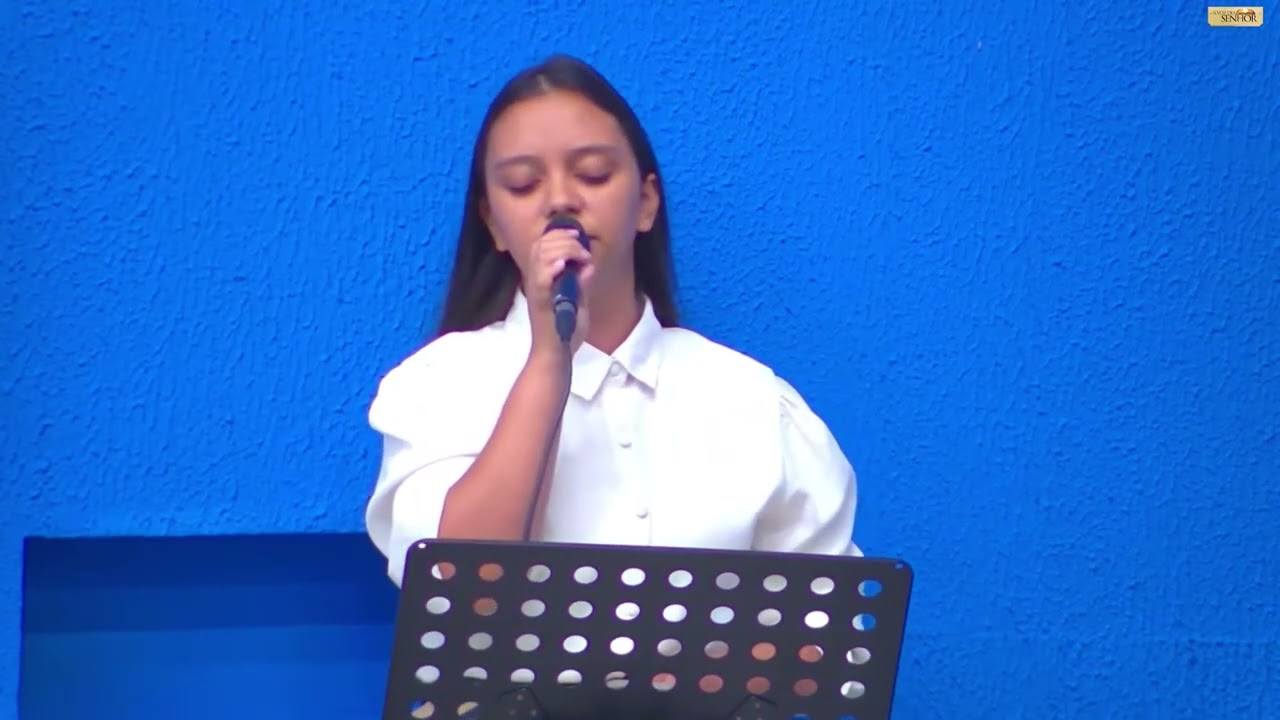 NA CRUZ - JOYCE - Tabernáculo da Fé - Várzea Grande/MT.