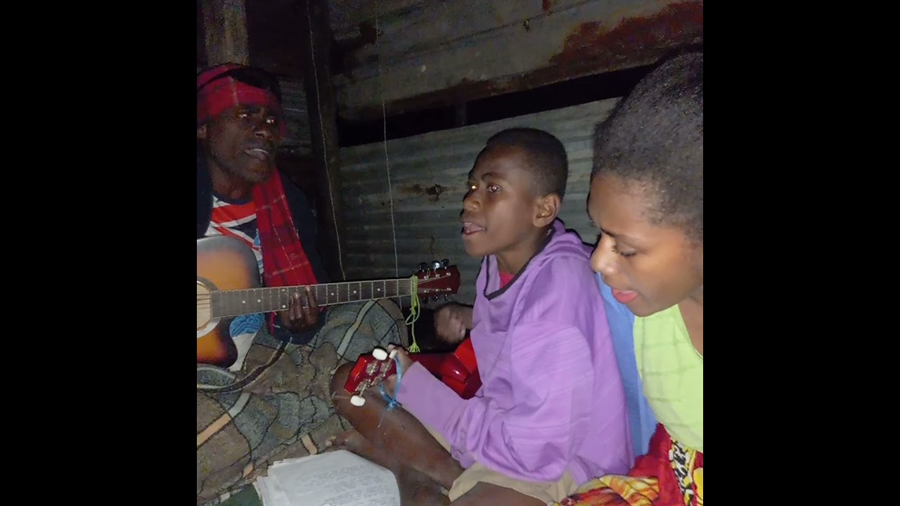 Seniwivula junior