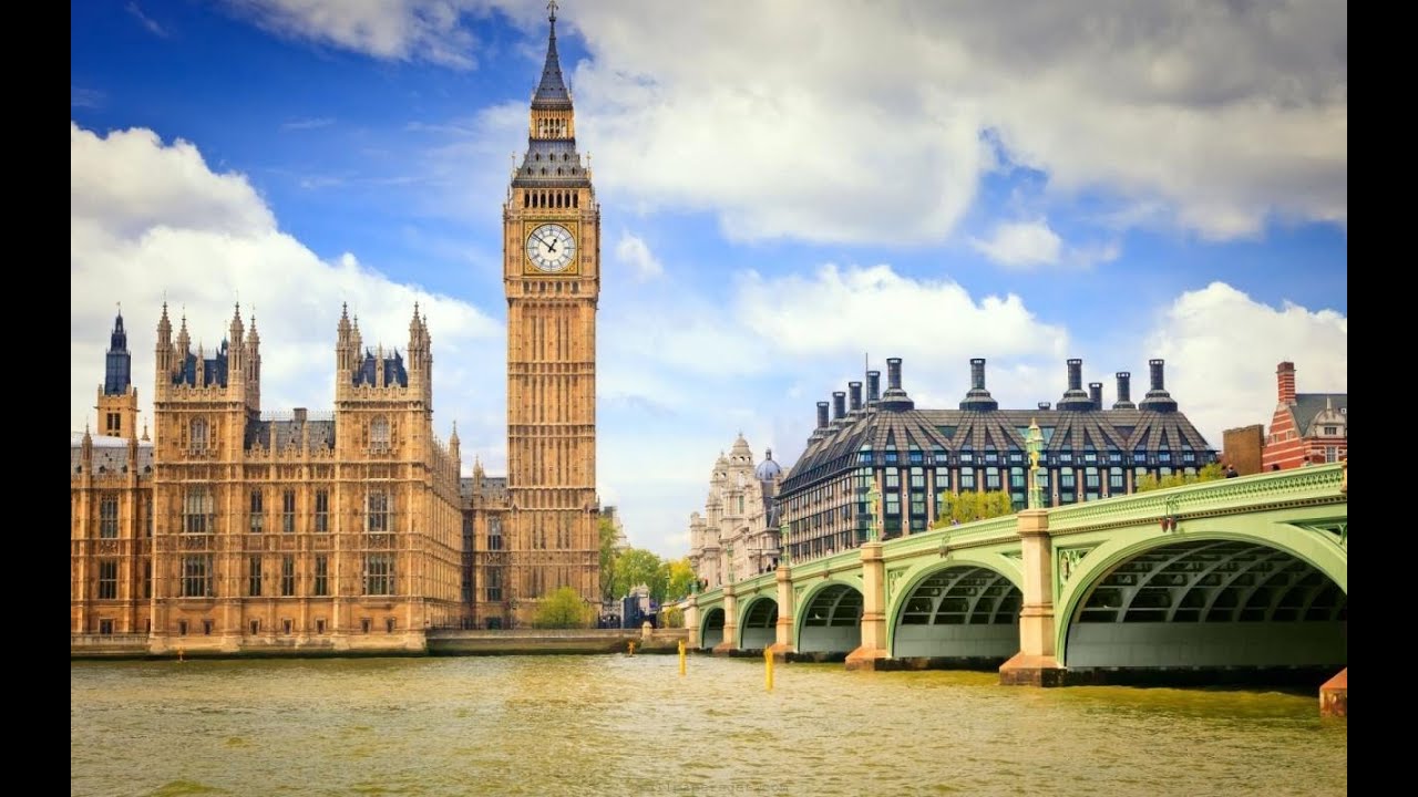 Top 10 Iconic Building Around The World