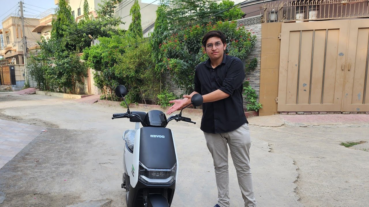 Revoo A10 Electric Bike Full Review | Stylish, Smart & Powerful! 🔋⚡