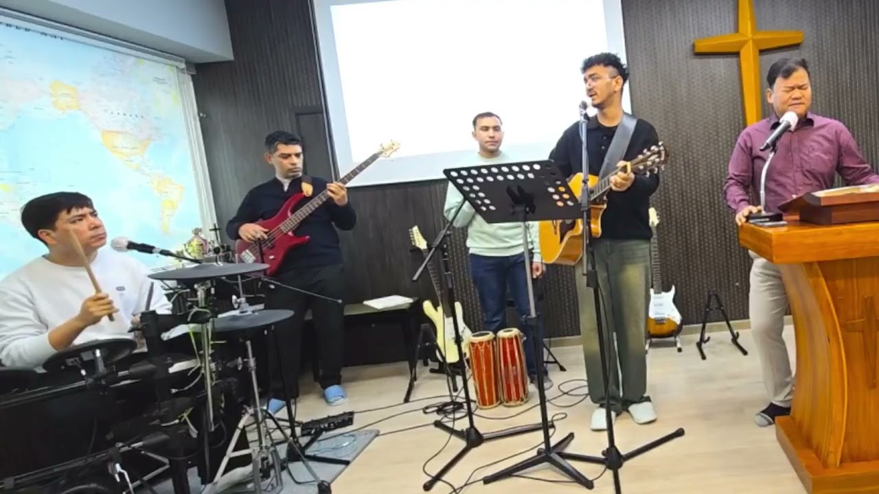 Ma ubhina tayar chhu