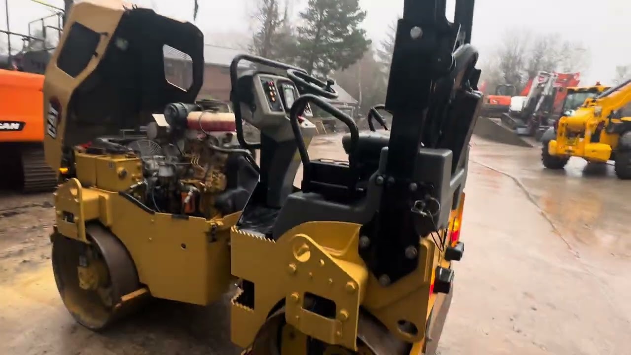CAT CB2.7 roller walk around video