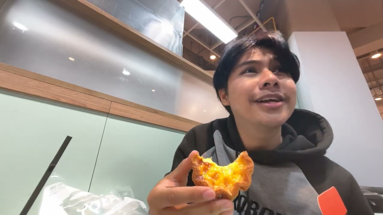 EST yolk and Rowie’s