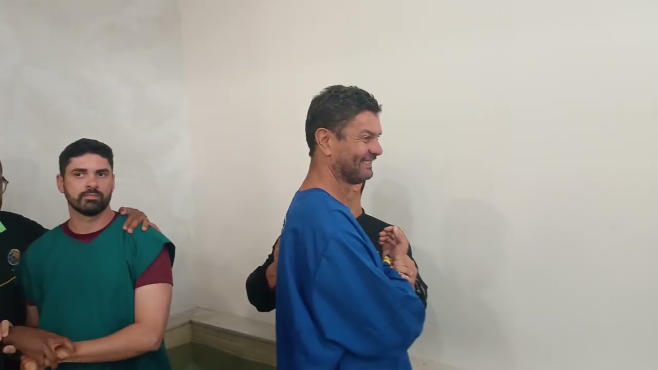 Momento muita emoção no batismo de Gileno e Lion. 31/01/2026