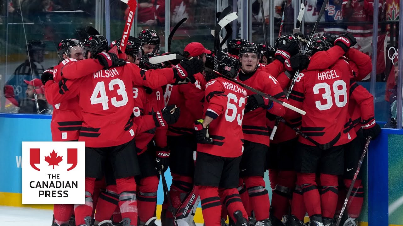 Team Canada fans in Milan react to OT win over Czechia
