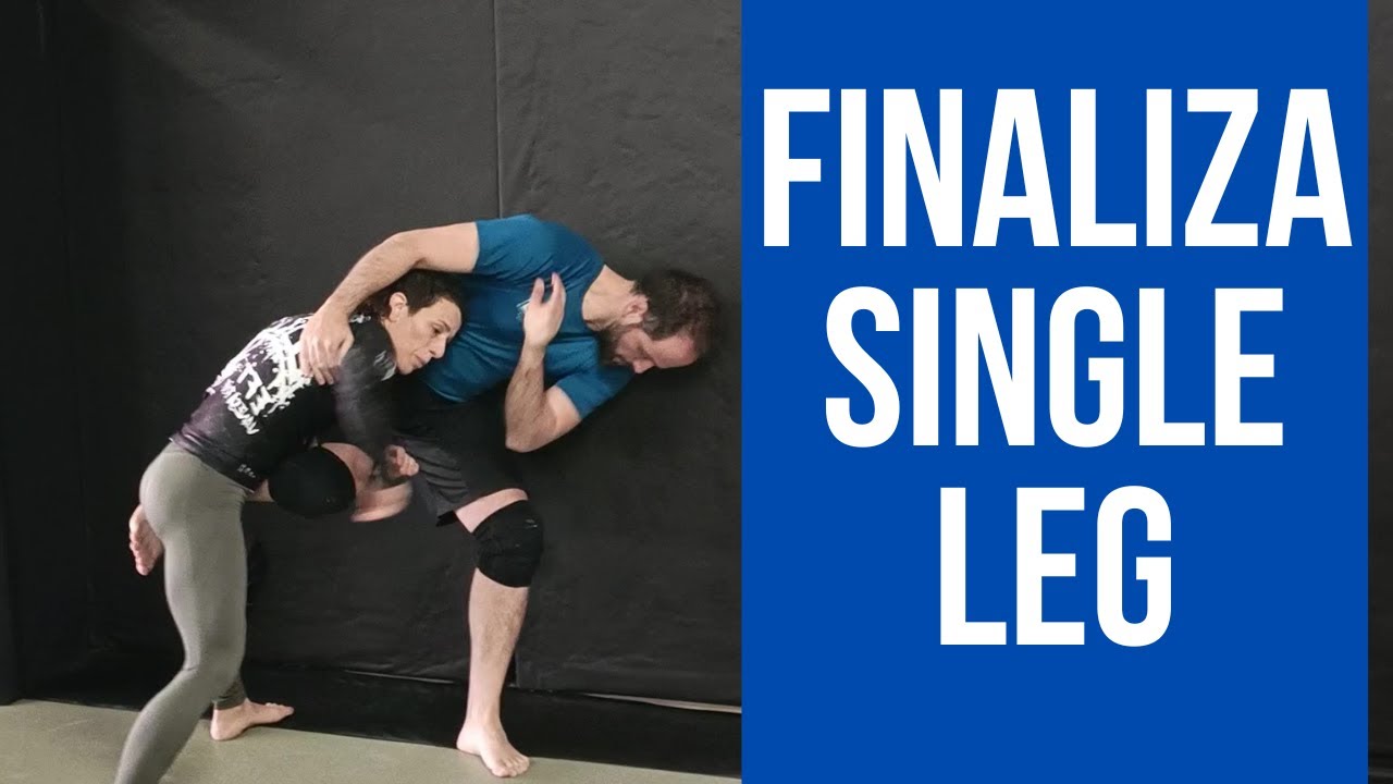 Finalización de Single Leg contra la Jaula en MMA con Vanesa Rico