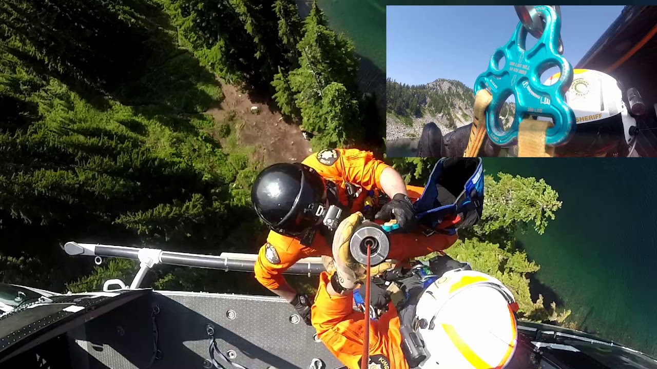 Hoist rescue of Injured hiker near Pear Lake, WA