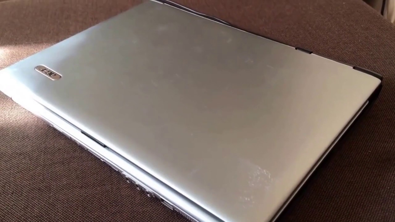 Visual laptop review ACER TravelMate
