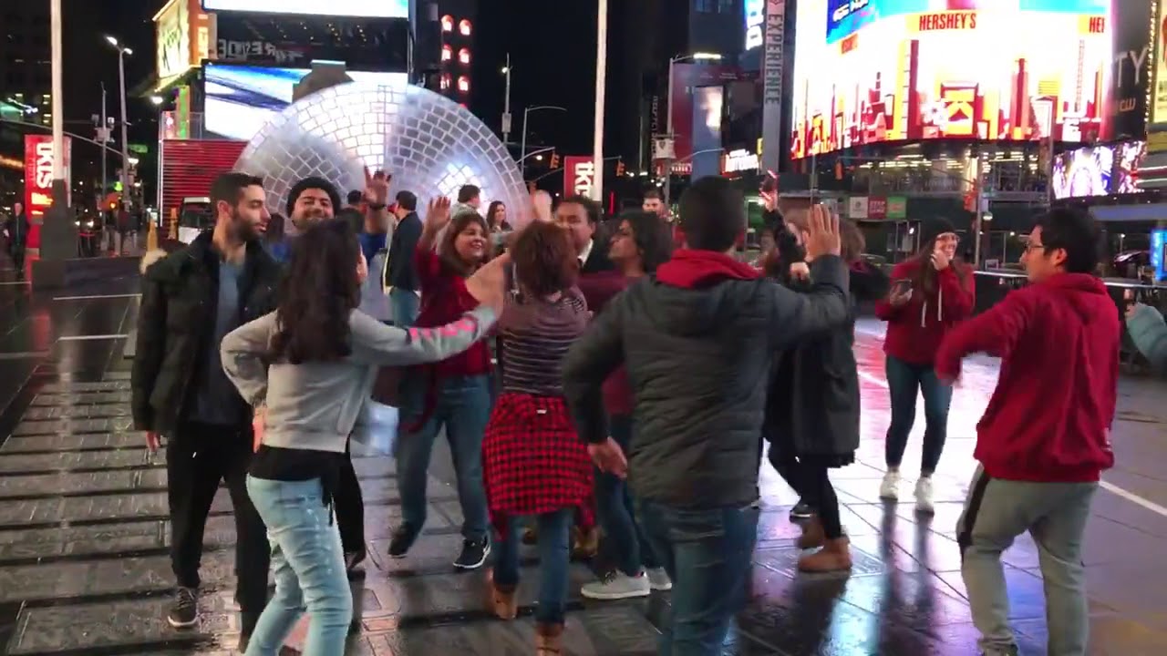 Americans & Sindhi's Dance on Hojamalo at Time Square NYC - 2018 (1)