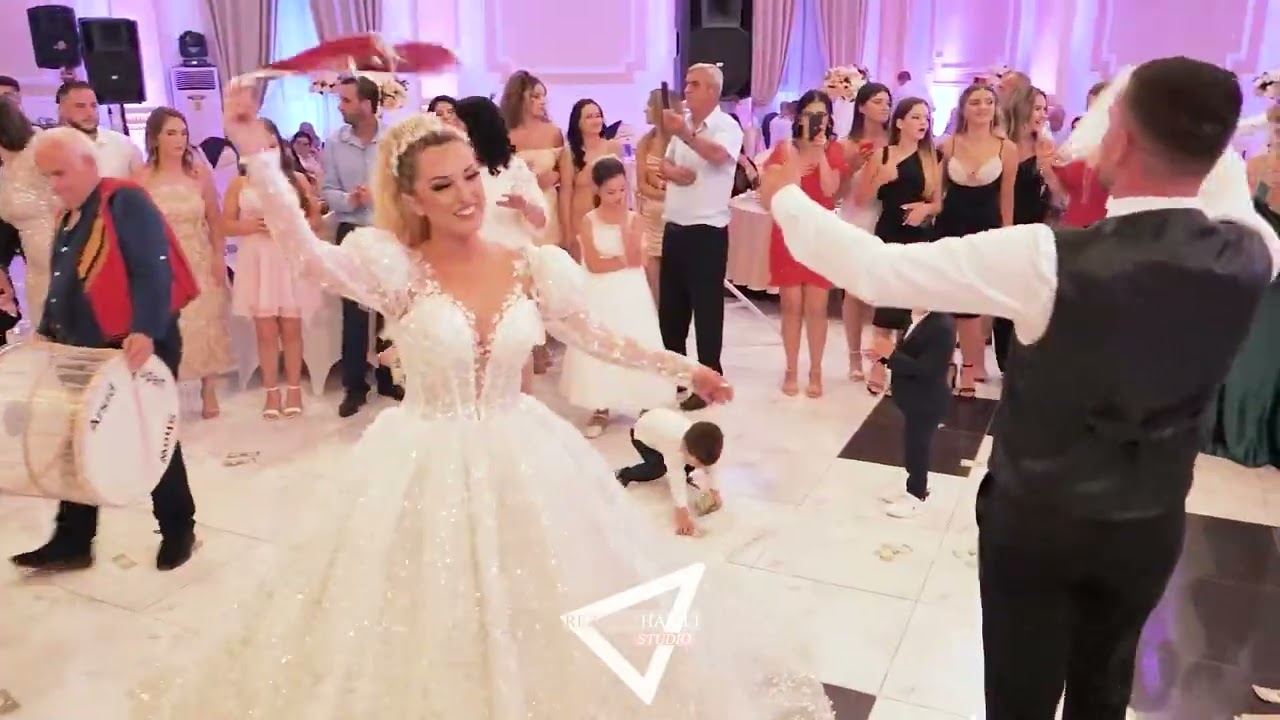 Agnesa Brecani e Kall Atmosferen | Dasma Eridit & Svada