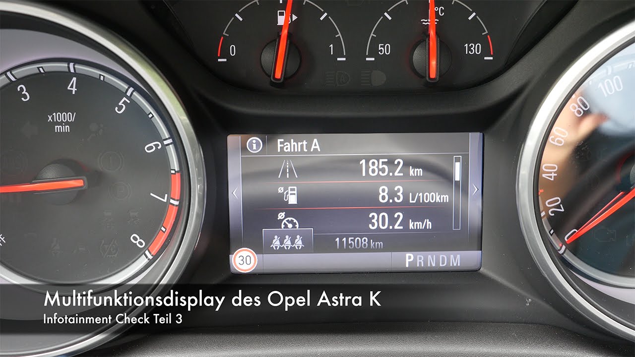 Infotainment Check Multifunktionsdisplay im Opel Astra Sports Tourer