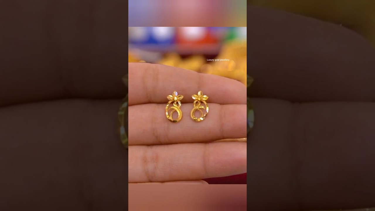 Gold earrings tops designs for daily use #shorts #viralshorts #shortsfeed #earrings #topsdesigns