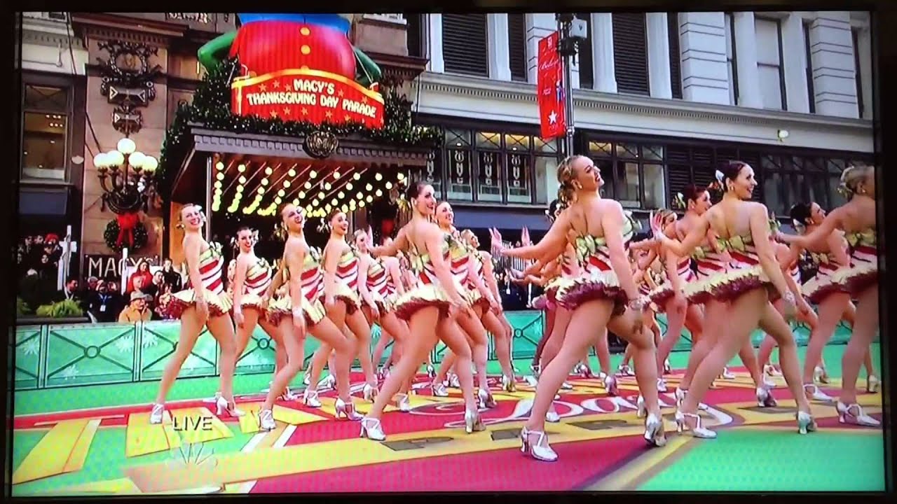 The Rockettes - Macy's Thanksgiving Day Parade 2015 [HD]