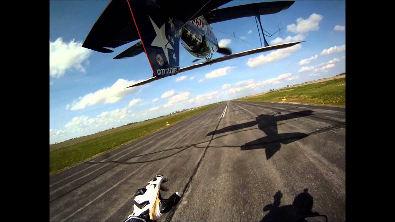 Inverted Tail Grab