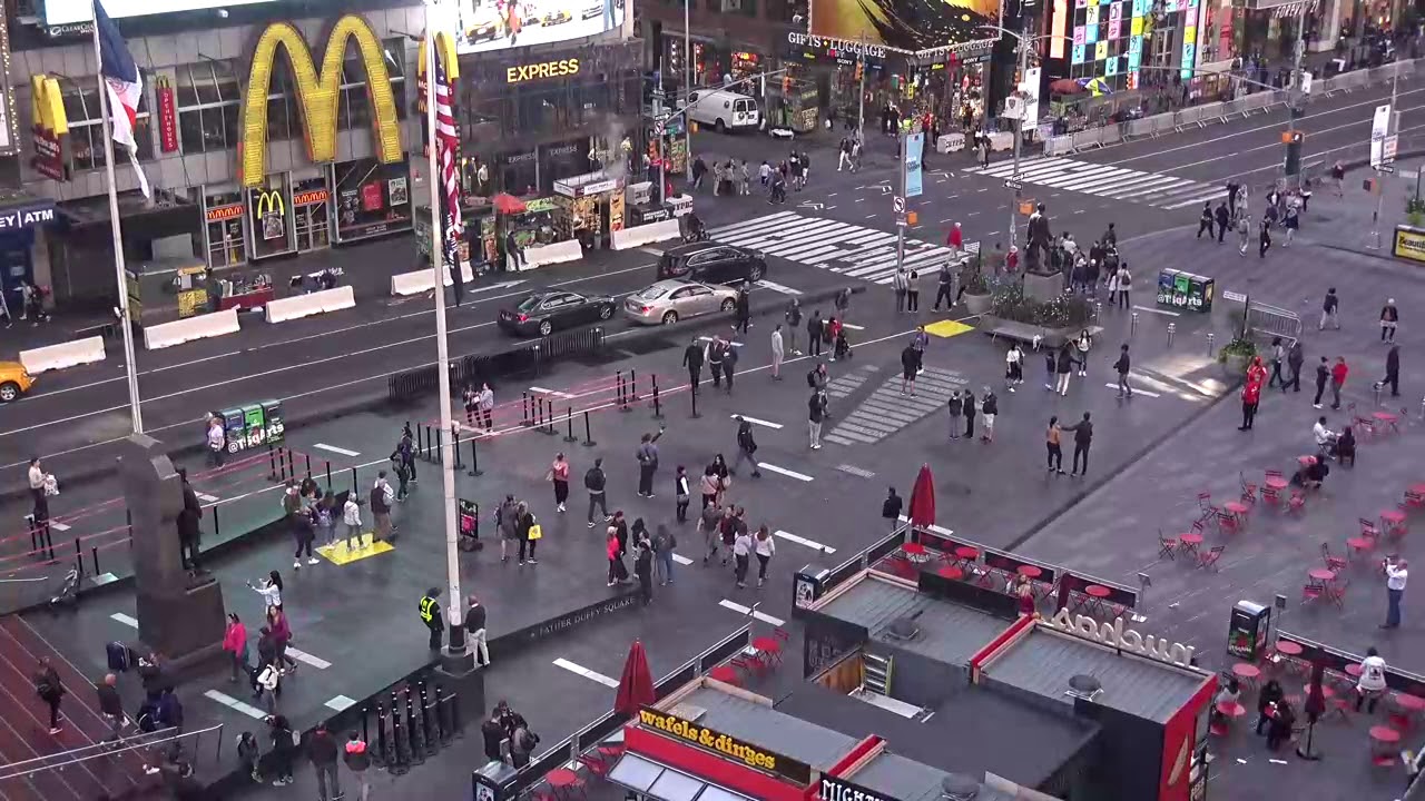 Times Square - Midtown Manhattan, New York City - Times Square Live Camera 24.7 | Subscribe now!