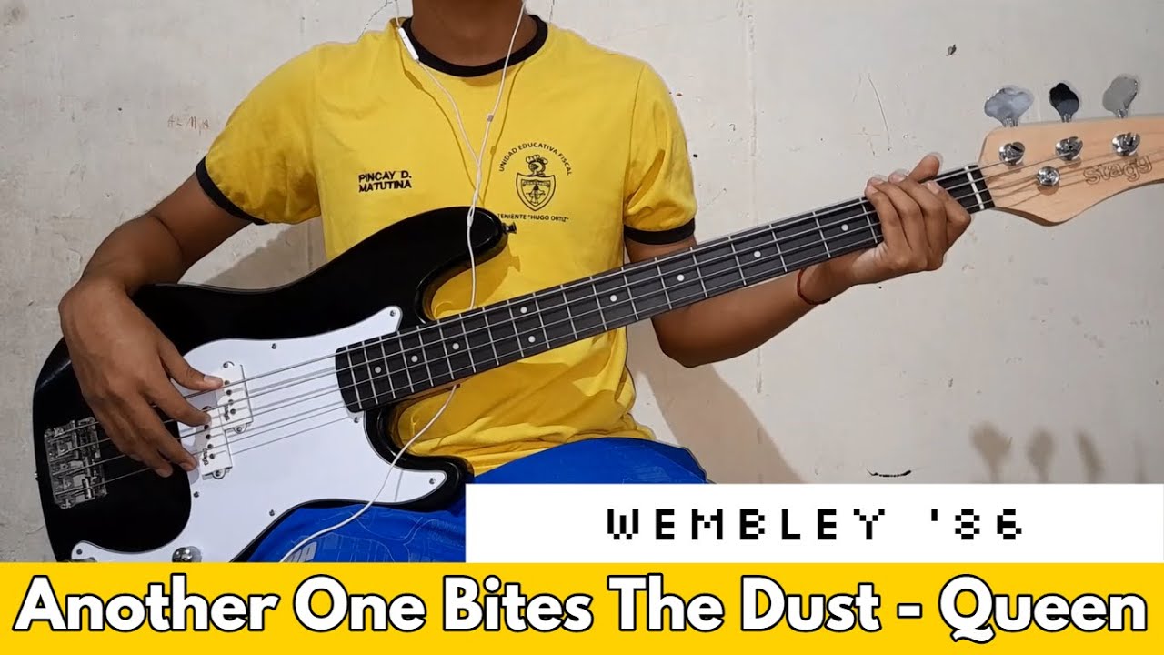 Another One Bites the Dust - Queen (Live at Wembley) // Bass Cover