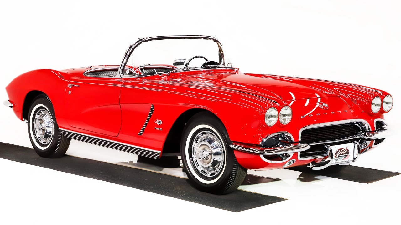 1962 Chevrolet Corvette Fuelie for sale at Volo Auto Museum (V21873)